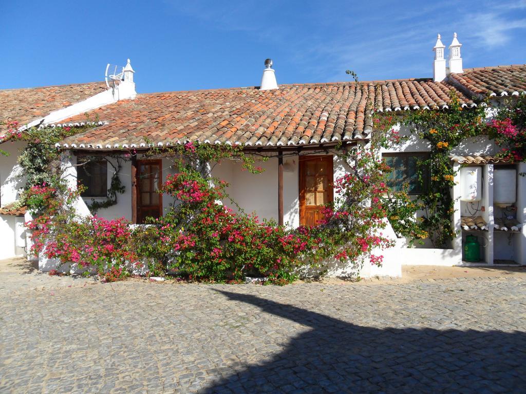 Quinta Do Lagar - By Portugalferias Pensionat Albufeira Rum bild